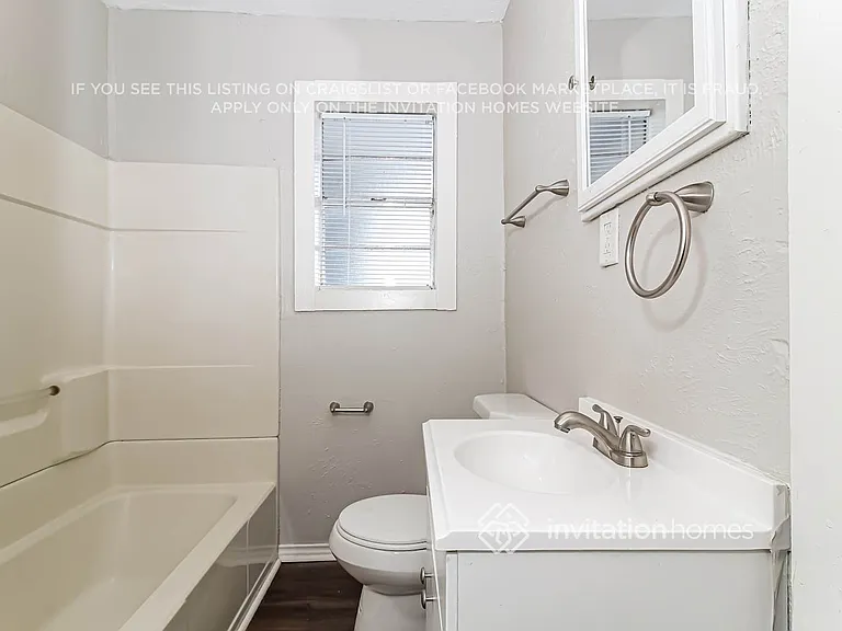 401 Marshall St — Photo 12