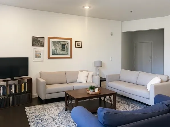 361 Newark Avenue image 6 of 13