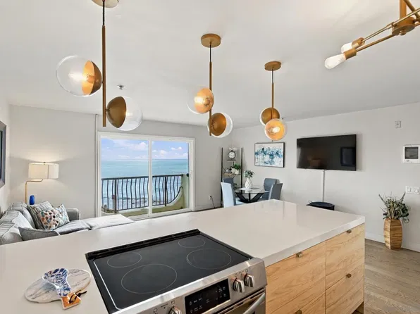 4878 Pescadero Ave Unit 202, San Diego, CA 92107