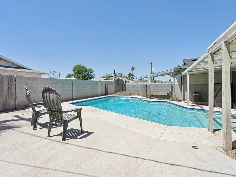 2356 N 85th Pl — Photo 32