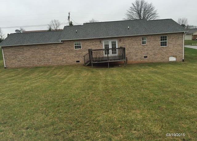 1st image of 115 Golden Rod Dr