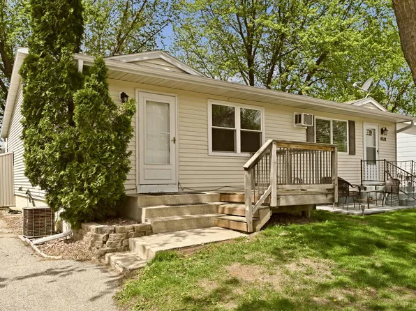 4617 14th Ave NW, Rochester, MN 55901