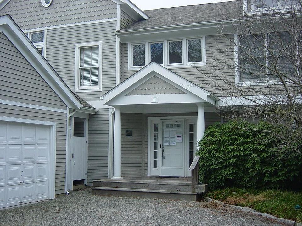 1st image of 223 Sandpiper Ln