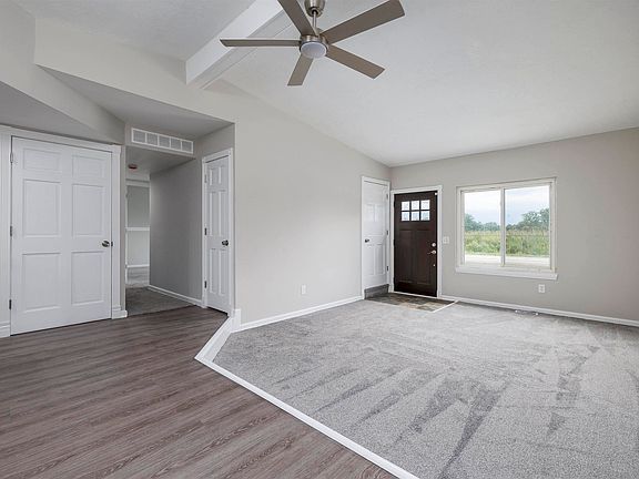 5th image of 38373 Cherry Ln