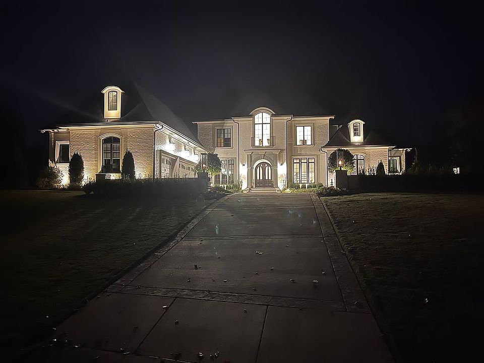 2nd image of 105 Rutherglen Dr