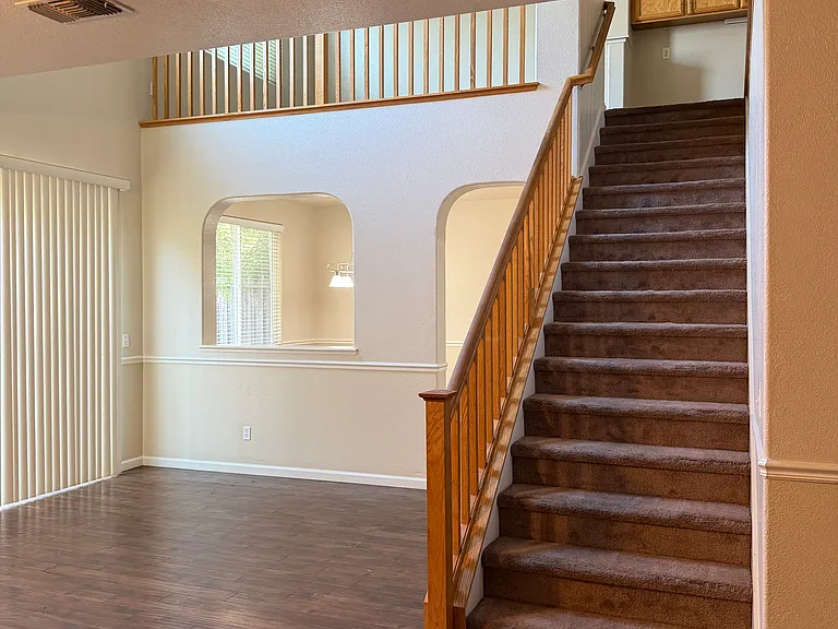 4674 W Javier Way — Photo 10