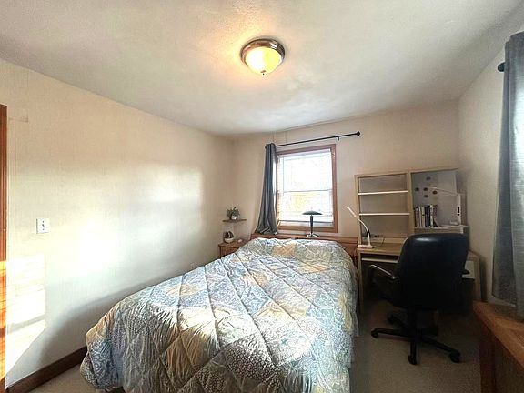 3rd image of 35 Kensington St