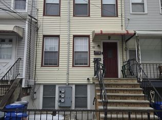 81 Wales Ave, Jersey City, NJ 07306