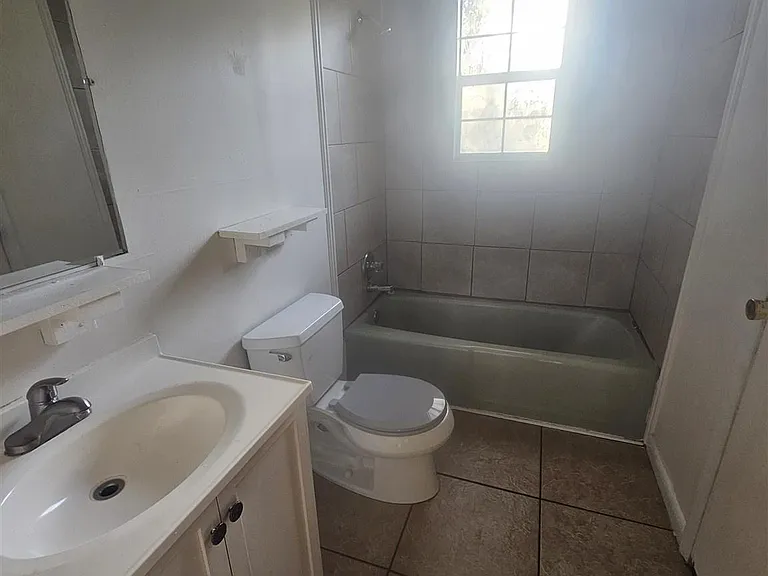 9165 Loomis St — Photo 7