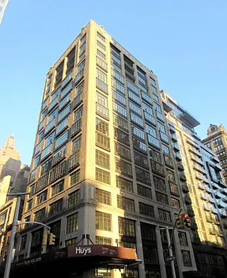 Rented by Keller Williams NYC | media 29