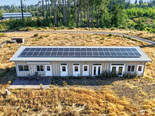 1002 Lemmon Road, Port Angeles, WA 98362