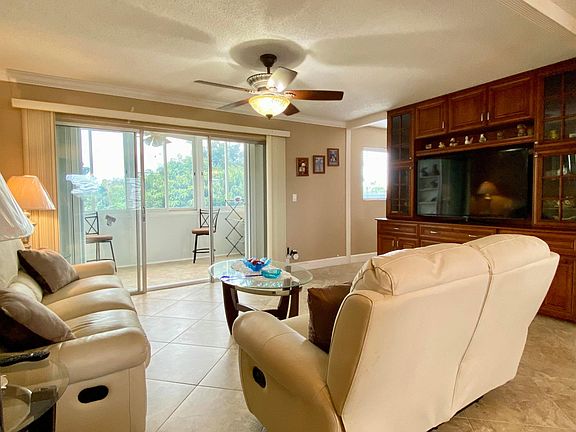 4th image of 725 Lori Drive #312
