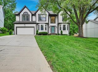 5307 Greenwood St, Shawnee, KS 66216