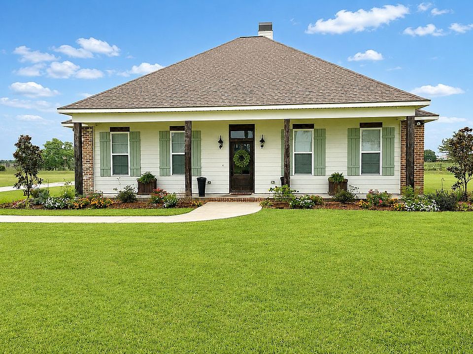 1st image of 484 Hensgens Rd