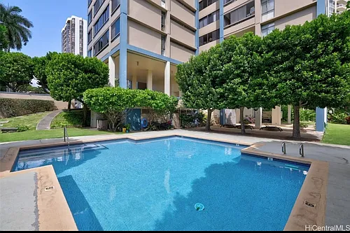 2033 Nuuanu Ave #16B Photo 1