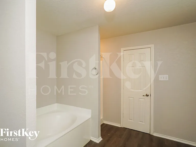 7711 Caballo Cyn — Photo 16