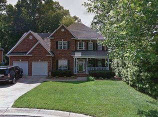 4 Lockerbie Ct, Greer, SC 29650