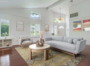 8949 Circle R View Ln, Escondido, CA 92026