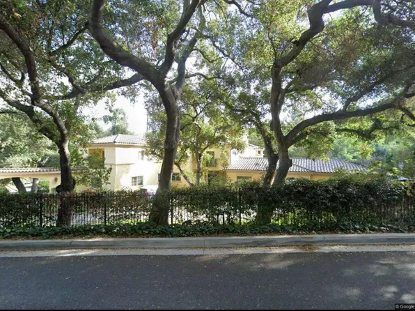 4204 Woodleigh Ln, La Canada Flintridge, CA 91011