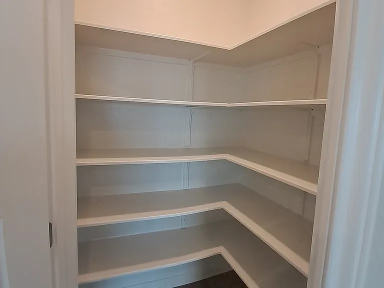 7134 Magnolia Crk #201 — Photo 32