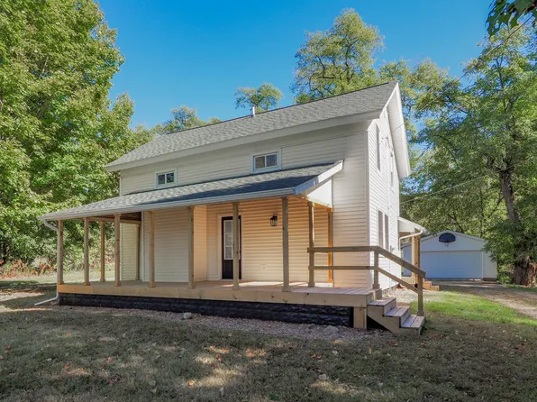 8750 N Riverview Dr, Kalamazoo, MI 49004