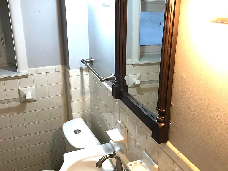 319 Elmwood Ave #1 — Photo 18