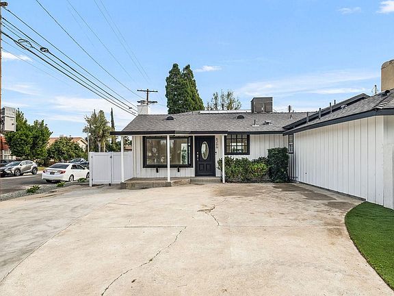 3rd image of 6266 Etiwanda Ave