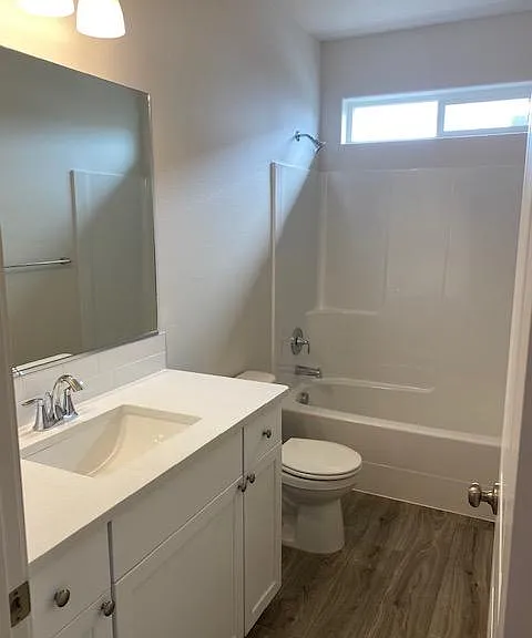 8071 N Ainsworth Dr — Photo 19