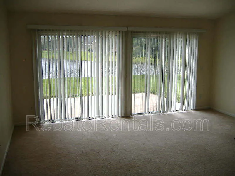 Building Photo - 14298 Fish Eagle Dr E