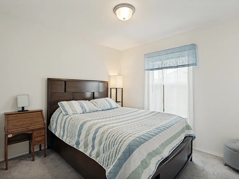 1073 Norias Dr — Photo 20