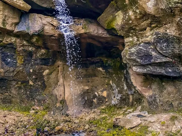 2496 County Road 210, Waterloo, OH 45688