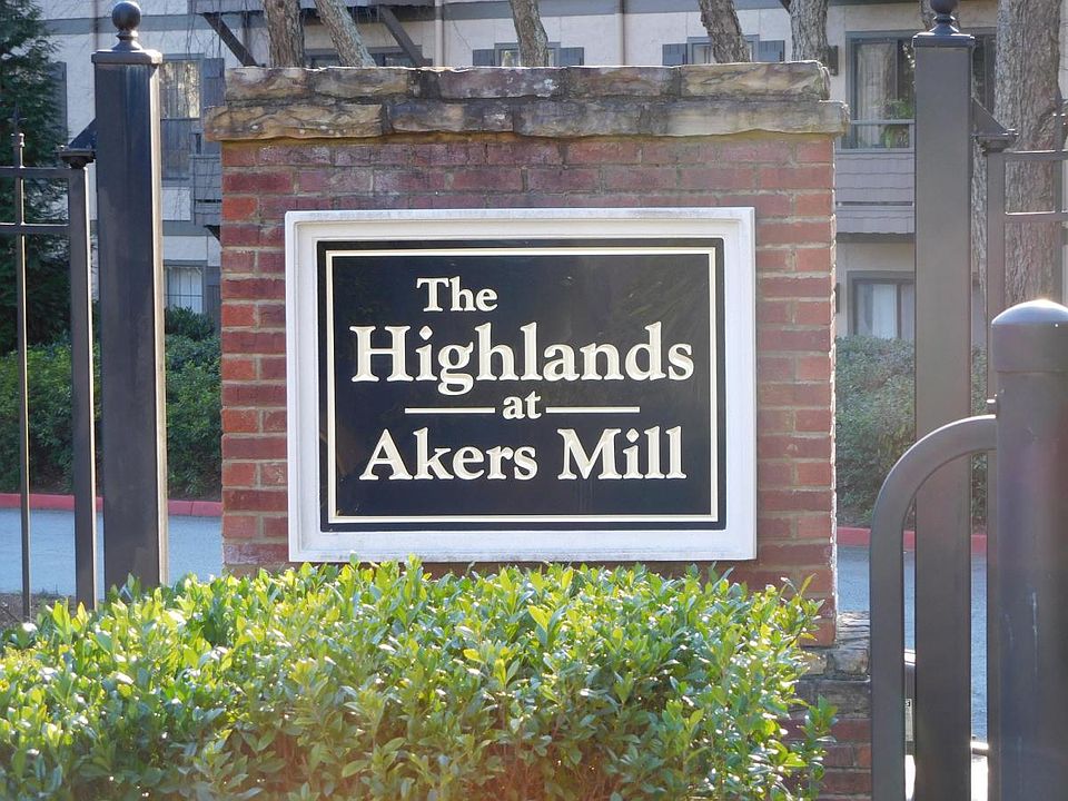 Highlands at Akers Mill