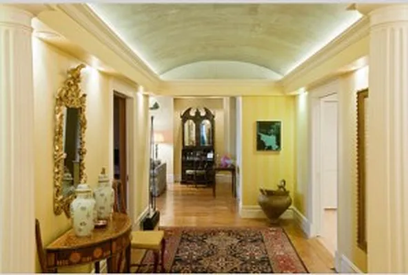 Sold by Avenue Real Estate | media 12