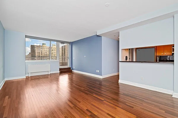 Rented by Compass | media 2