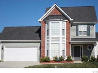 104 Linwater Way, Holly Springs, NC 27540