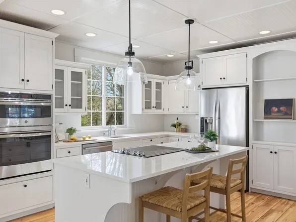 362 King St, Littleton, MA 01460