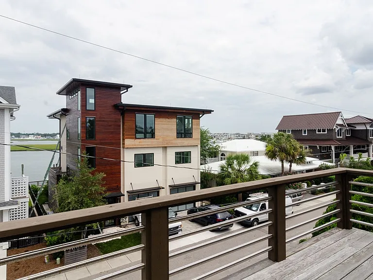 7 Shore Dr — Photo 21
