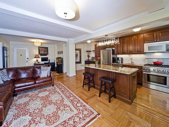 2nd image of 152 E 94th St APT 3G
