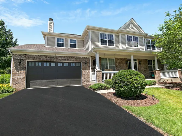 14 Kenilworth Ct, Cary, IL 60013