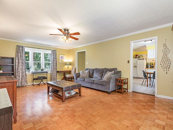 3rd image of 5840 Fayetteville Rd