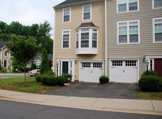 925 Rainier Rd, Charlottesville, VA 22903