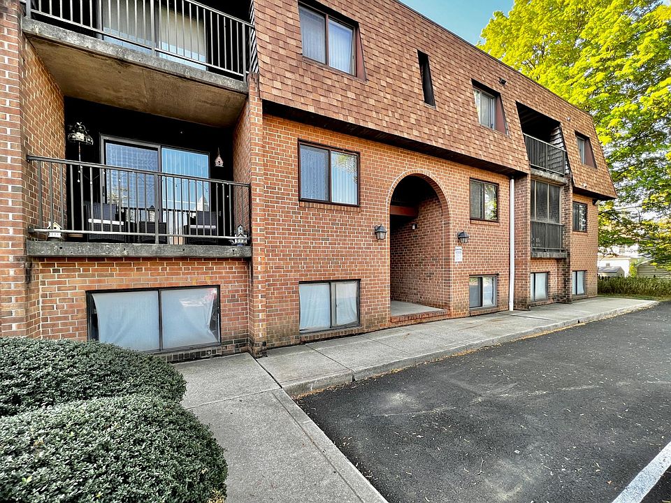 1st image of 316 White Horse Pike APT 209
