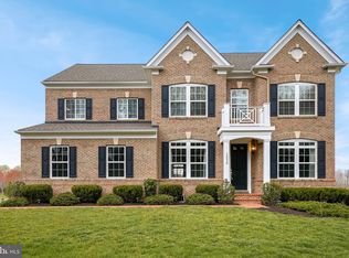 1036 Oakwood Manor Dr, Sandy Spring, MD 20860