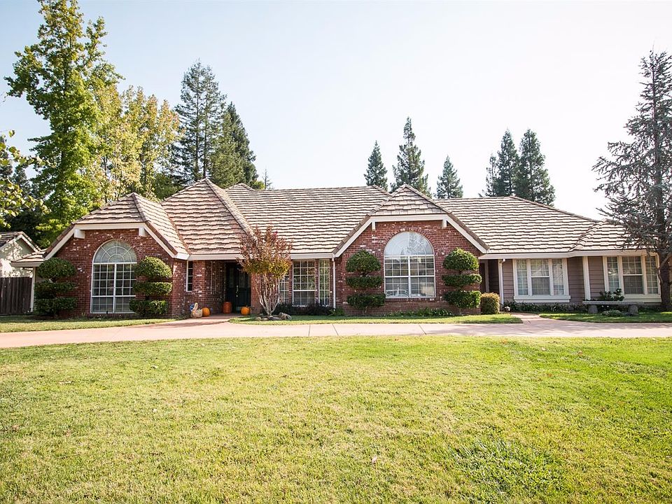 1st image of 8874 Little Creek Dr