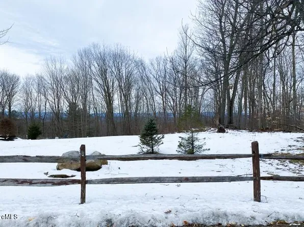 69 Elmore Dr, Dalton, MA 01226