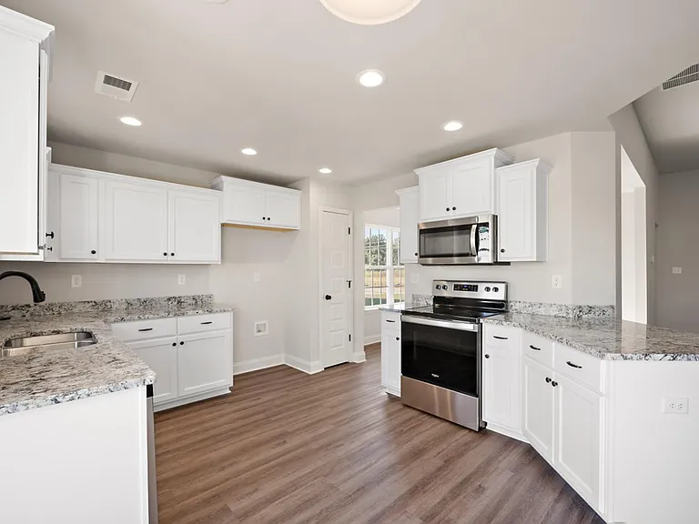 6475 John Hamilton Way E — Photo 5