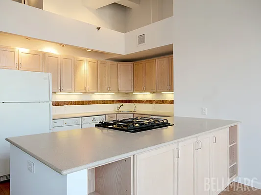 Rented by Bellmarc Realty | media 14