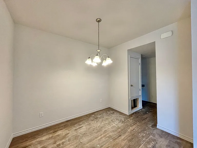 1708 Clovis Dr — Photo 6