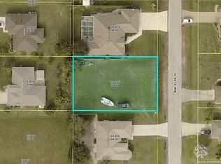 228 NW 25th Pl, Cape Coral, FL 33993