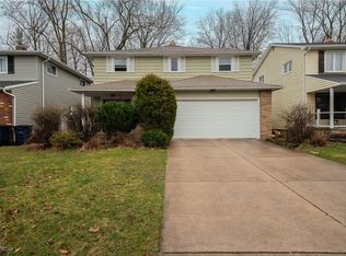 2181 Halcyon Rd, Beachwood, OH 44122
